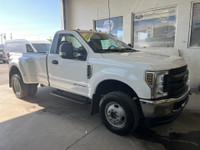 FORD F-350 XL 4X4 2019 CABINE SIMPLE BOITE DE 8 PIEDS AVEC LIFT-GATE DISPONIBLE CHEZ BOISVERT FORD A... (image 1)