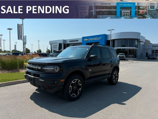 2021 Ford Bronco Sport Outer Banks 4x4 | CLEAN CARFAX | SUNROOF  in Cars & Trucks in Hamilton