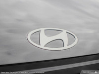 This Hyundai Kona has a strong 2.0 Liter DOHC engine powering it's polished transmission. *This Hyun... (image 8)
