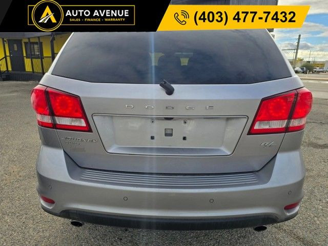 2016 Dodge Journey R/T - LEATHER SEATS & NAVIGATION in Cars & Trucks in Calgary - Image 4