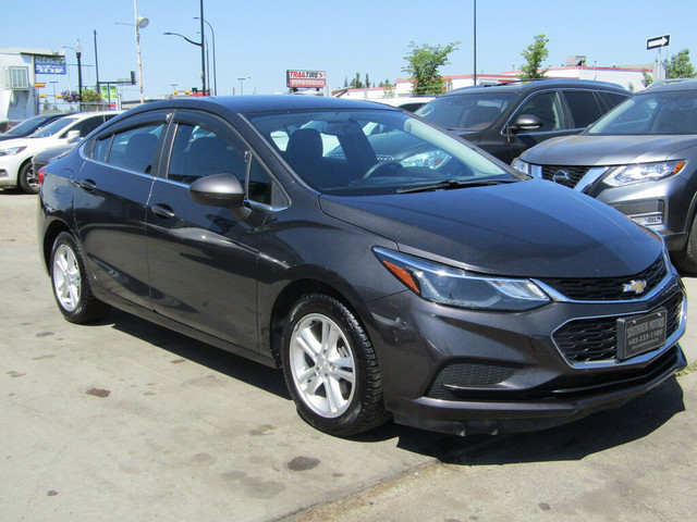 2017 Chevrolet Cruze LT w-1SD Sdn 1.4L B.CAMERA/HEATED SEATS in Cars & Trucks in Calgary - Image 3