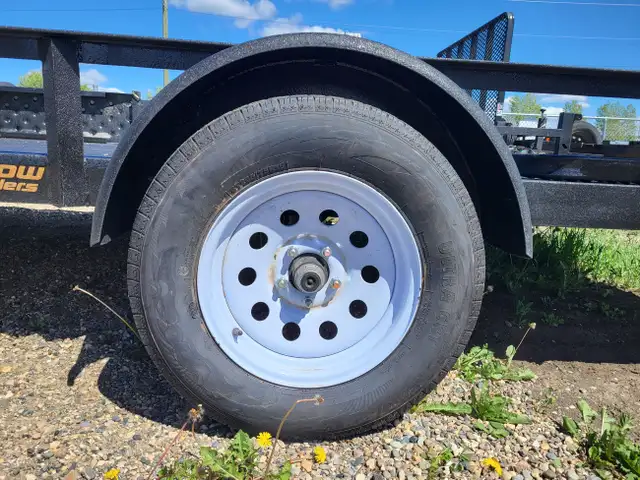 7'x14' RAINBOW SA UTILITY TRAILER W/SIDE LOAD in Cargo & Utility Trailers in Fort St. John - Image 7