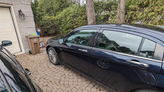 2011 Chrysler 200 Limited in Cars & Trucks in Laval / North Shore - Image 4