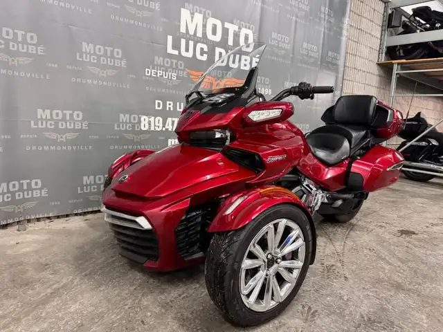 2018 Can-Am Spyder F3 Limited in Sport Touring in Drummondville - Image 9