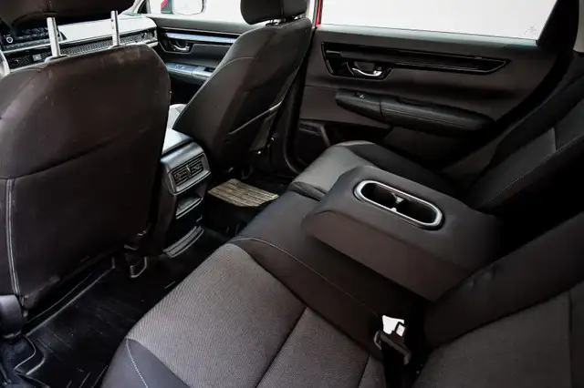 2024 Honda CR-V Sport • SUNROOF • POWER LIFTGATE • HEATED SEATS in Cars & Trucks in Kingston - Image 30