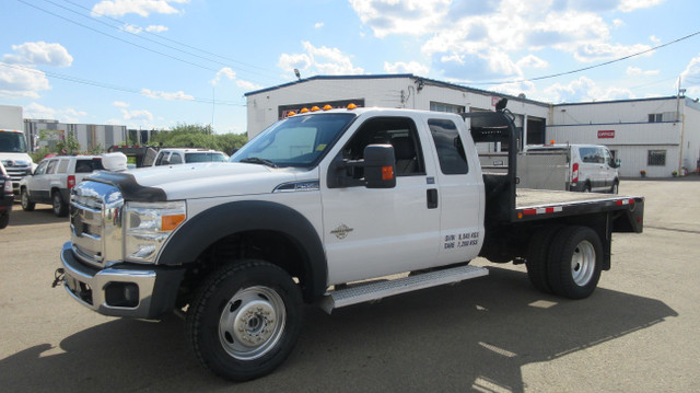 2015 Ford Super duty F-550 DRW  FLATDECK in Cars & Trucks in Edmonton - Image 2