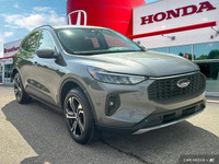 Experience the efficiency and versatility of this 2024 Ford Escape PHEV, boasting a powerful 2.5L At... (image 7)