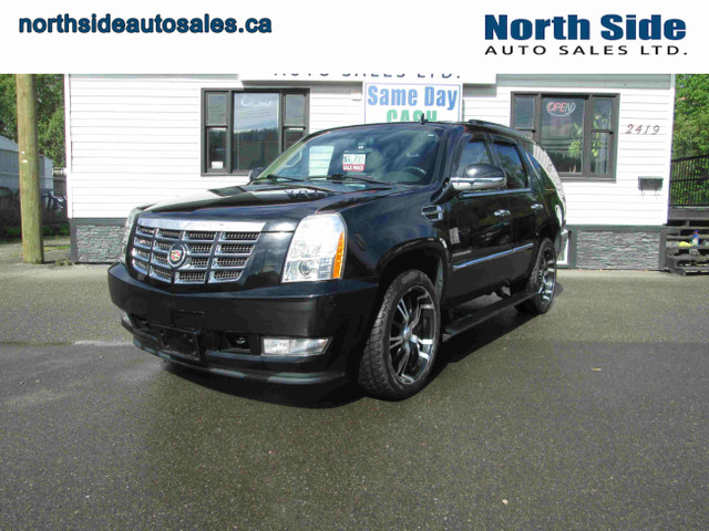 2011 Cadillac Escalade Premium in Cars & Trucks in Prince George