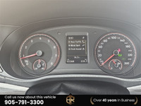 No accident Ontario vehicle with Lot of Options! Call (905) 791-3300 - Black Leather/ Leatherette in... (image 9)