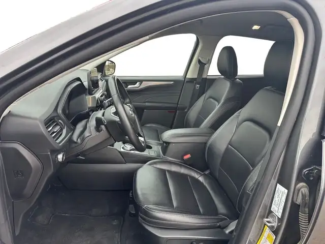 2022 Ford Escape Titanium AWD in Cars & Trucks in Edmonton - Image 12