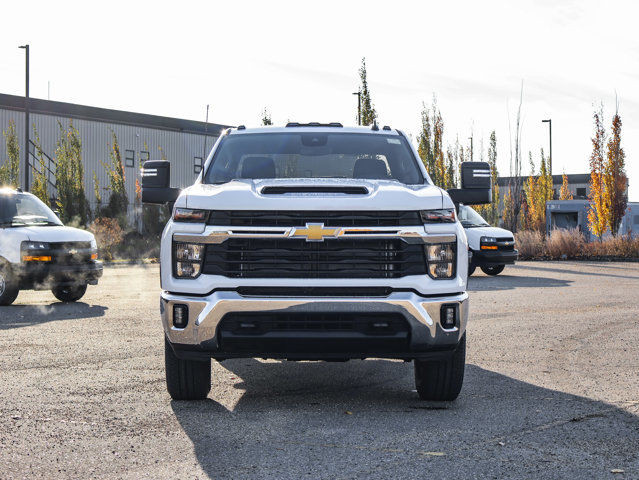 2025 Chevrolet Silverado 2500HD LT in Cars & Trucks in Strathcona County - Image 3