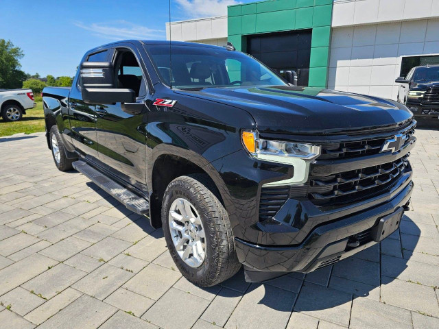 2023 Chevrolet Silverado 1500 in Cars & Trucks in Ottawa - Image 3