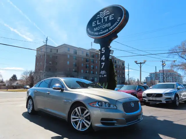 2011 Jaguar XJ XJL - LONG WHEEL BASE - LOW LOW KM - 56,000KMS !! dans Autos et camions dans Région d’Oakville/Halton - Image 29