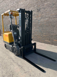 TCM 5000 LBS CAP ELECTRIC FORKLIFT 3 STAGE  SIDE_SHIFT CERTIFIED