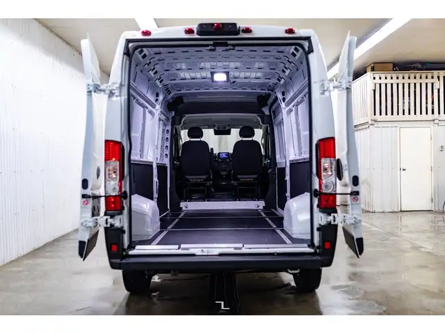 2024 Ram ProMaster Cargo Van 2500 SLT Extended High Roof Cargo V in Cars & Trucks in Red Deer - Image 11