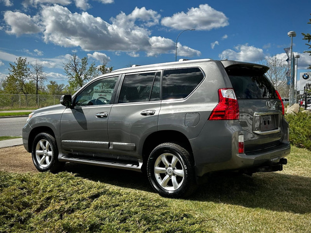 2011 Lexus GX 460 Ultra Premium in Cars & Trucks in Calgary - Image 4