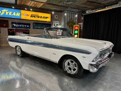 Superbe Ford Falcon Futura Convertible 1964 Moteur V8 260 pc3 Transmission automatique Toit converti...