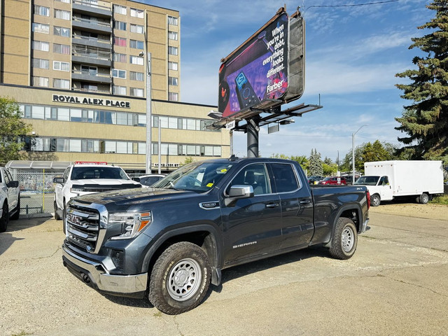 2022 GMC Sierra 1500 SLE in Cars & Trucks in Edmonton