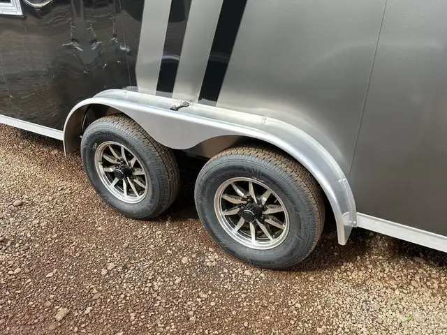 Premium All-Aluminum Snowmobile Trailers in Cargo & Utility Trailers in Kitchener / Waterloo - Image 10