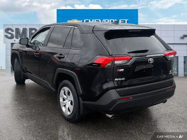 2022 Toyota RAV4 LE | AWD | New Tires | Heated Seats | Back Up62863217031425123
