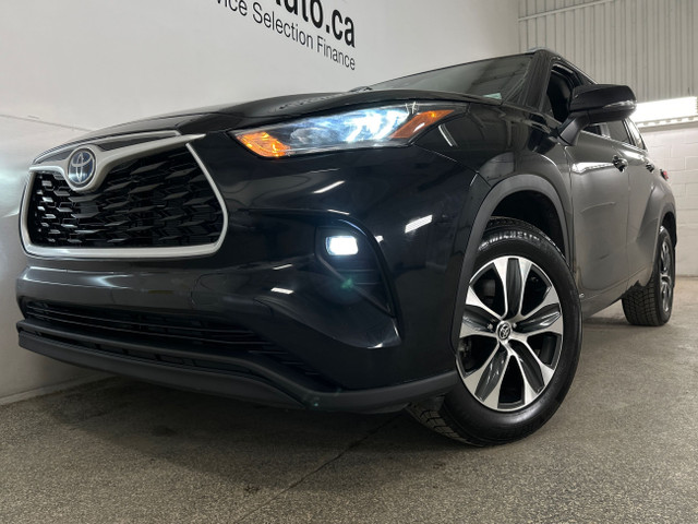 2023 Toyota Highlander Hybrid XLE XLE/HYBRID/AWD/LEATHER/ROOF... in Cars & Trucks in Belleville - Image 3