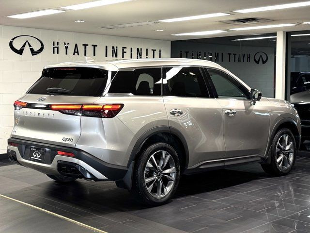 2025 INFINITI QX60 LUXE - Apple CarPlay | 360 in Cars & Trucks in Calgary - Image 3