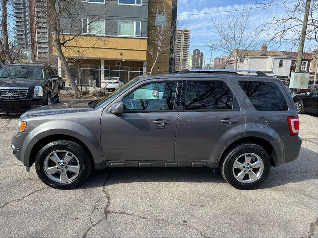2012 Ford Escape LIMITED! - 4WD in Cars & Trucks in City of Toronto - Image 2