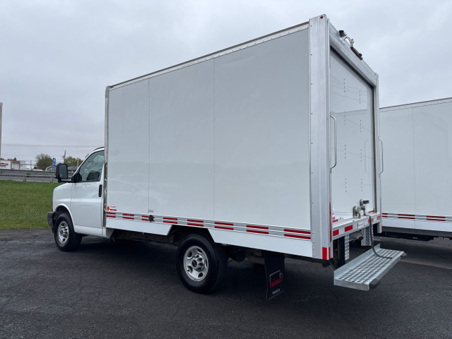 2023 GMC Savana Commercial Cutaway CUTAWAY 2500 12 PIED TRÈS PRO in Cars & Trucks in Saint-Jean-sur-Richelieu - Image 3