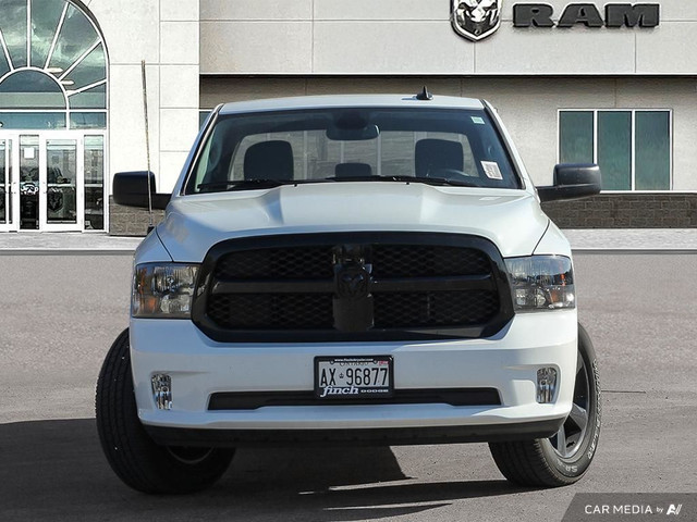 2023 RAM 1500 Classic Tradesman 5.7L HEMI | 4X4 | CREW CAB in Cars & Trucks in London - Image 3