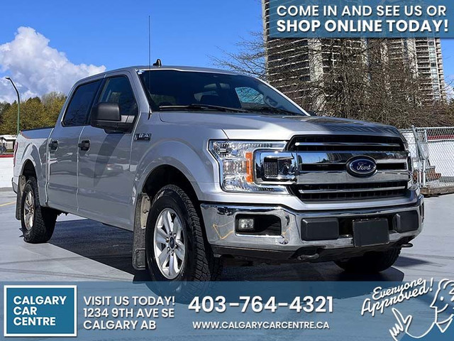 2019 Ford F-150 XLT CREW V8 4X4 $249B/W /w Back-up Cam, Park Ass in Cars & Trucks in Calgary