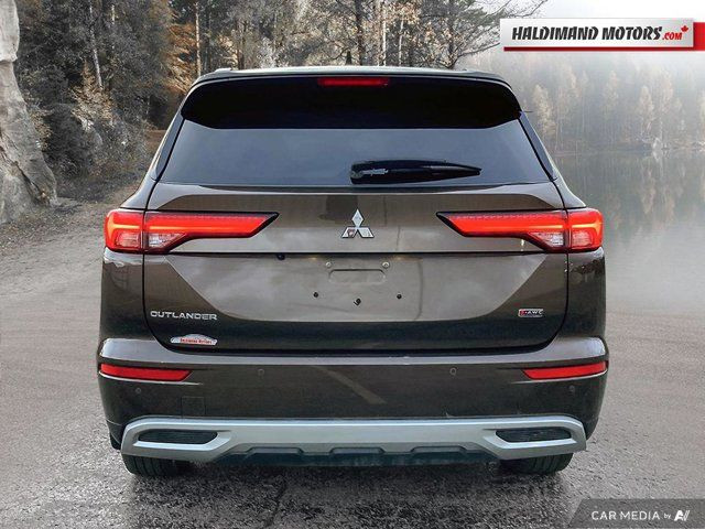 2023 Mitsubishi Outlander SE in Cars & Trucks in Hamilton - Image 4