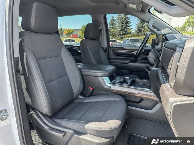 2024 Chevrolet Silverado 3500HD LT | Duramax Diesel | Z71 in Cars & Trucks in Cowichan Valley / Duncan - Image 4