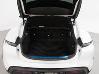 This beautiful 2023 Porsche Taycan 4S Cross Turismo is a local Ontario vehicle with a clean CARFAX r... (image 6)