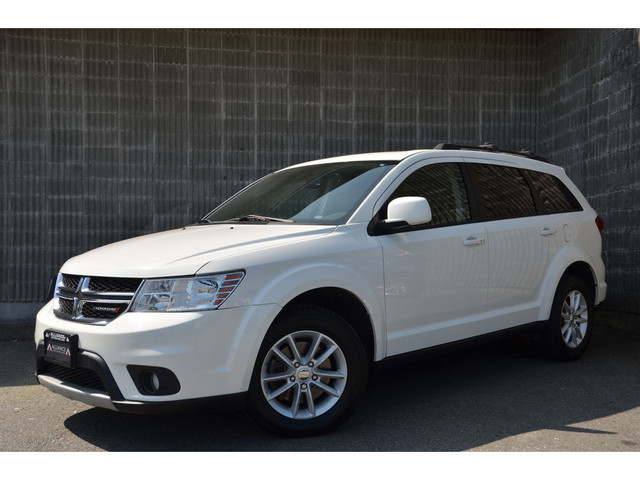 2019 Dodge Journey Crossroad AWD in Cars & Trucks in Burnaby/New Westminster