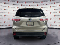 Thanks for viewing our House Of Cars Barlow inventory! AMVIC licensed dealer! The 2015 Toyota Highla... (image 4)