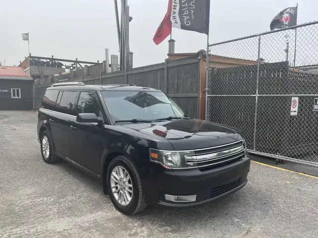 2013 Ford Flex SEL AWD dans Autos et camions dans Ottawa - Image 4