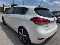 2018 KIA FORTE5 EX PKG NO ACCIDENTS SUPER CLEAN LEATHER SUNROOF HEATED SEATS REV CAM CERTIFICATION I... (image 3)