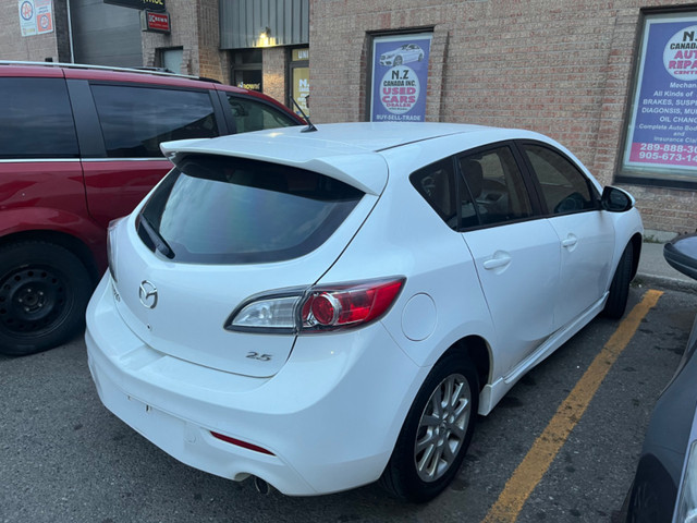 2011 Mazda 3 GT Sunroof , leather , 134200 km in Cars & Trucks in Mississauga / Peel Region - Image 2