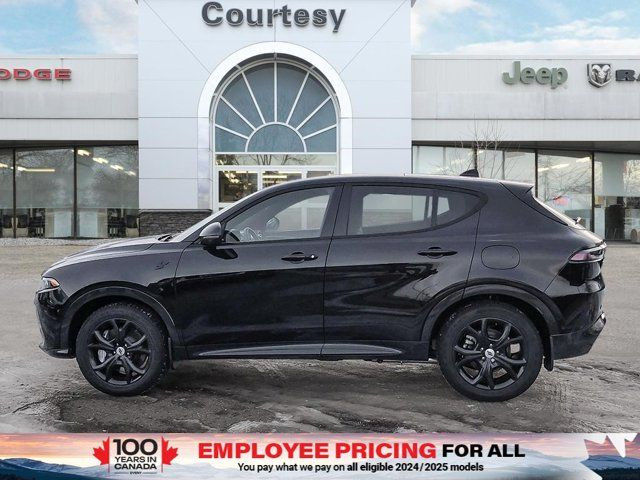 2024 Dodge Hornet R/T Plus PHEV | Remote Start in Cars & Trucks in Calgary - Image 2