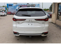 WHAT A GORGEOUS SUV WITH A CLEAN CARFAX AND ONLY ONE PREVIOUS OWNER! - Surround View Camera - Leathe... (image 7)