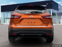 2022 Nissan Qashqai SV – Low KM, AWD, Comfortable & Tech-Savvy Compact SUV Drive with confidence and... (image 3)