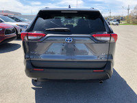 Engine: LIGHT/MEDIUM DUTY L/100Km City: 5.8 L/100Km Hwy: 6.3 Safety Equipment Electronic Stability C... (image 6)
