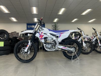 2024 Yamaha YZ450F Team Yamaha Blue