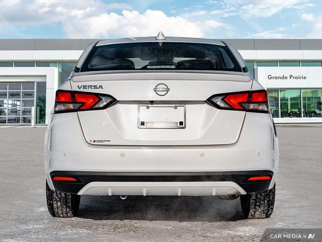 2023 Nissan Versa SR | Clean CarFAX | One Owner | Remote Start in Cars & Trucks in Grande Prairie - Image 4