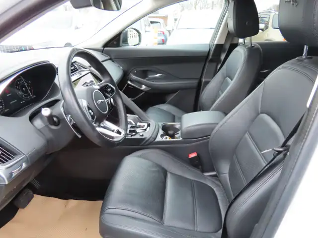 2021 Jaguar E-PACE SE P250 AWD - Navigation - 1 OWNER CAR !!! in Cars & Trucks in Oakville / Halton Region - Image 30