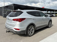 2017 HYUNDAI SANTA FE SPORT LIMITED AWD | PANORAMIC SUNROOF | HEATED AND COOLED SEATS | LEATHER - Du... (image 7)
