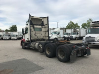 2021 VOLVO VNL84300;Heavy Duty Trucks - CONVENTIONAL W/O SLEEPER Penske Location 632 BELGRAVE WAY DE... (image 4)