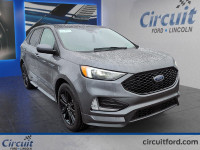 Le Ford Edge ST-Line 2022, construit au Canada, offre une tenue de route exceptionnelle, un confort... (image 2)