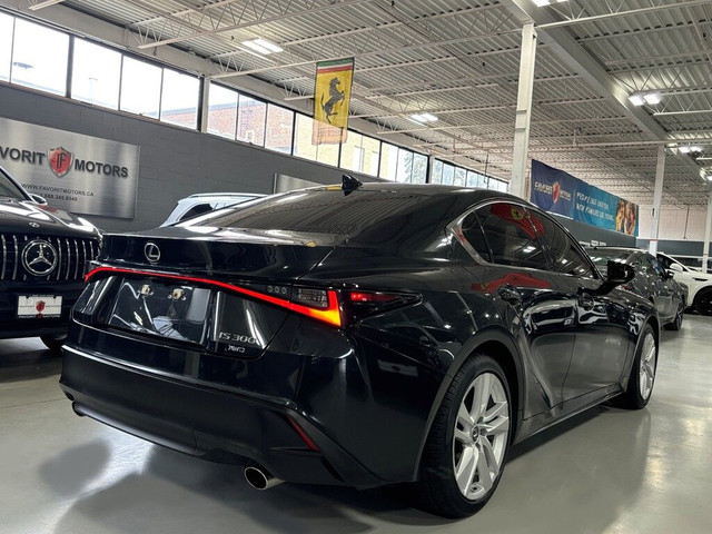 2022 Lexus IS 300 AWD|SUNROOF|ALLOYS|LEATHER|BACKUPCAM|HEATEDSEA in Cars & Trucks in City of Toronto - Image 4
