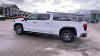 Four Wheel Drive. Cloth Interior. Touchscreen. Bluetooth. Rear View Backup Camera. Push Button Start... (image 6)